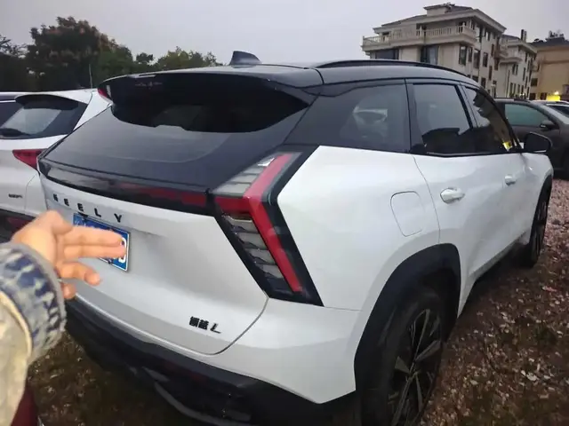 GEELY BOYUE L 2022