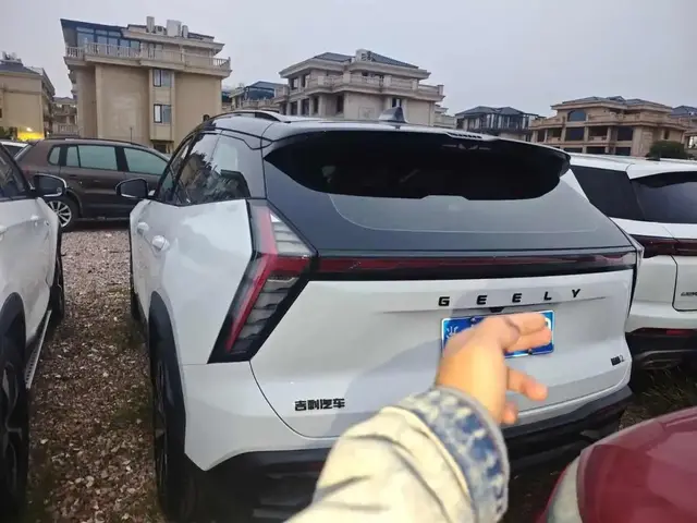 GEELY BOYUE L 2022