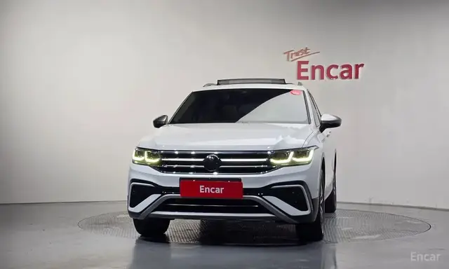 VOLKSWAGEN TIGUAN 2023