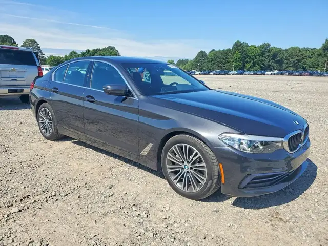 BMW 5 SERIES 2019
