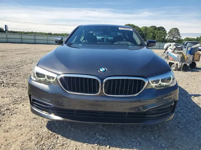 BMW 5 SERIES 2019