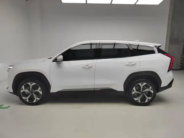 GEELY BOYUE L 2023