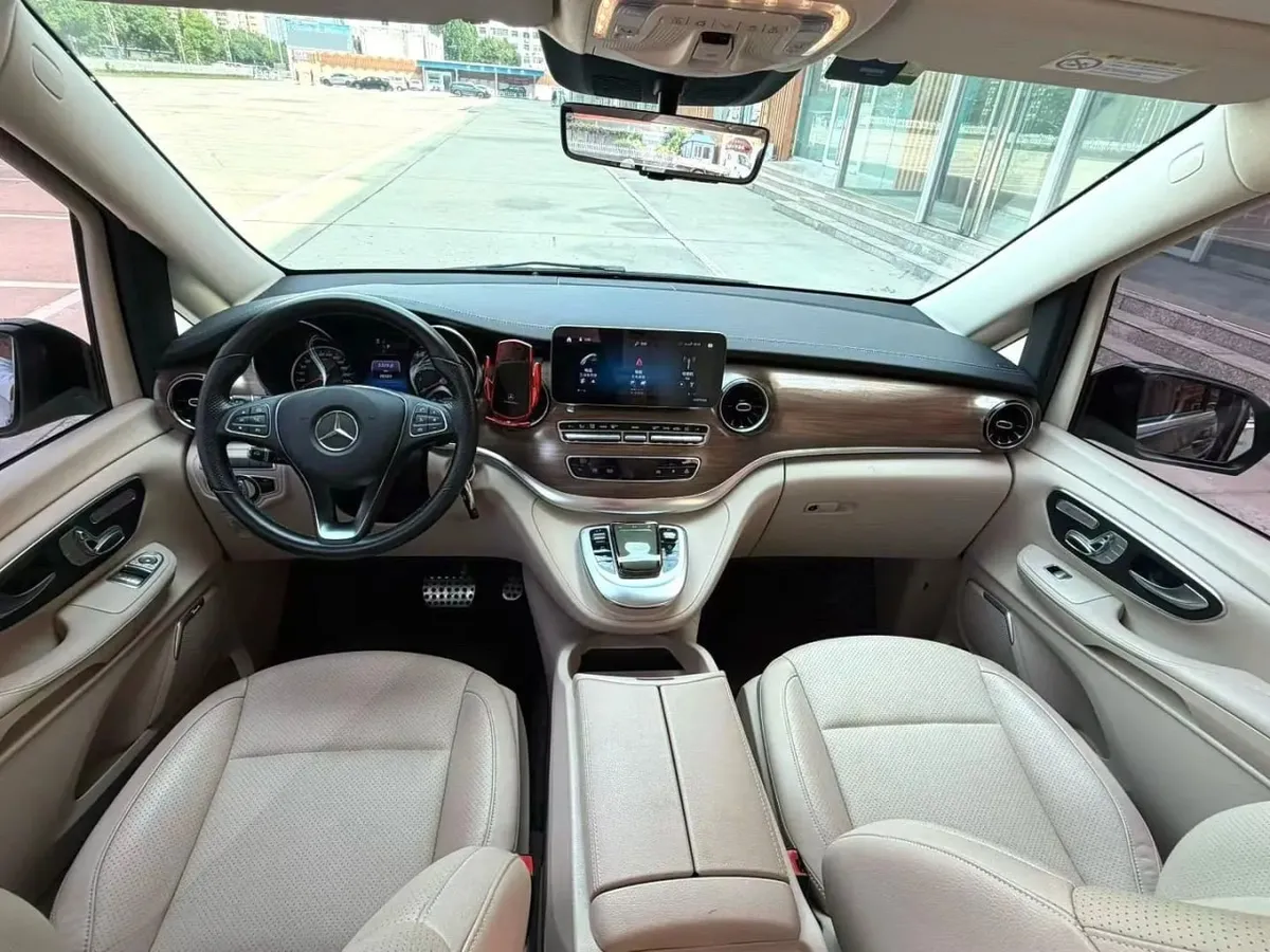 MERCEDES-BENZ V-CLASS 2022