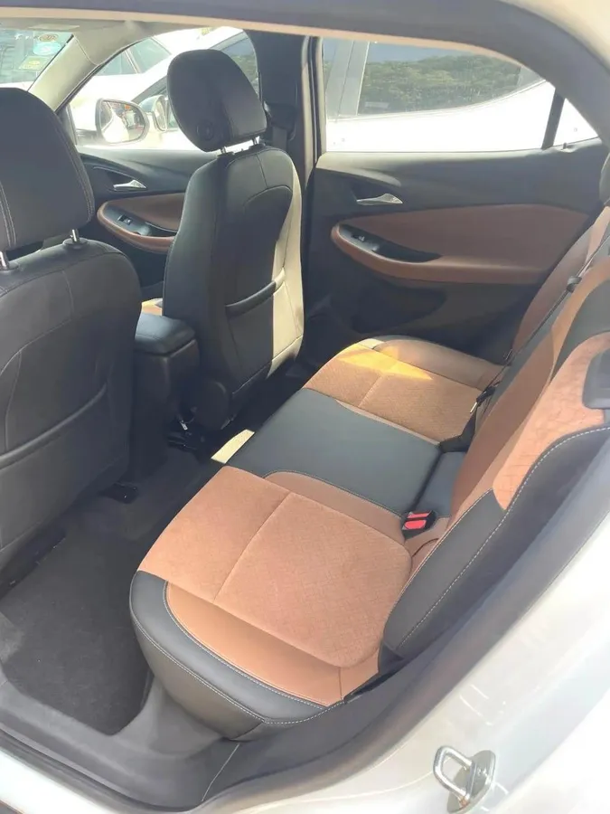 BUICK ENCORE GX LUXURY 2020