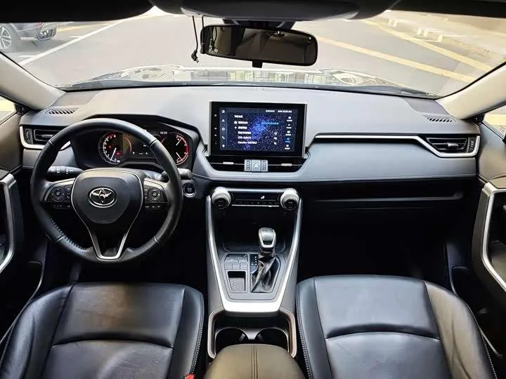 TOYOTA RAV4 2022