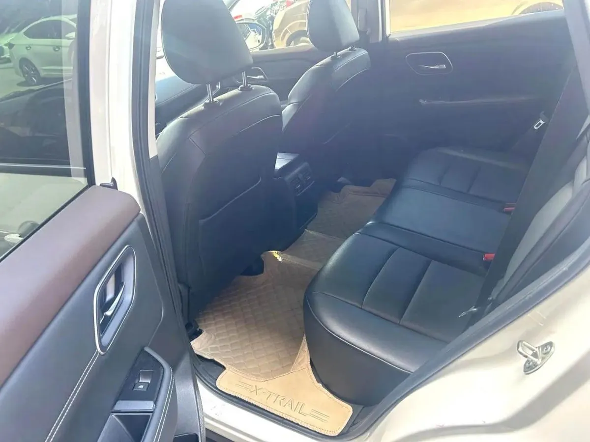 NISSAN X-TRAIL 2022