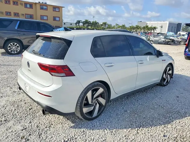 VOLKSWAGEN GOLF GTI 2022