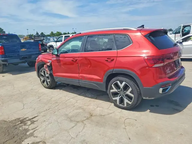 VOLKSWAGEN TAOS SEL 2023