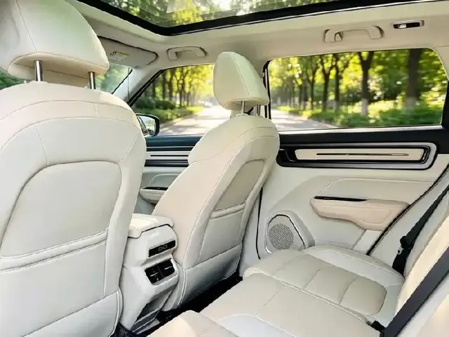 GEELY ICON 2022