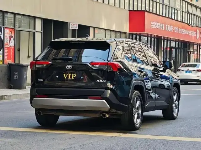 TOYOTA RAV4 2022
