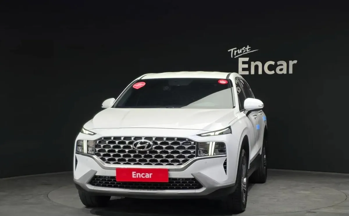 HYUNDAI SANTA FE МОДИФИКАЦИЯ EXCLUSIVE С НАДЕЖНЫМ И ТЯГОВИТЫМ ТУРБОДИЗЕЛЕМ 2.2 SMARTSTREAM (202 Л.С.). УДОБНЫЙ ЭРГОНО 2022