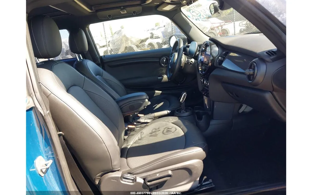 MINI HARDTOP OXFORD EDITION 2022