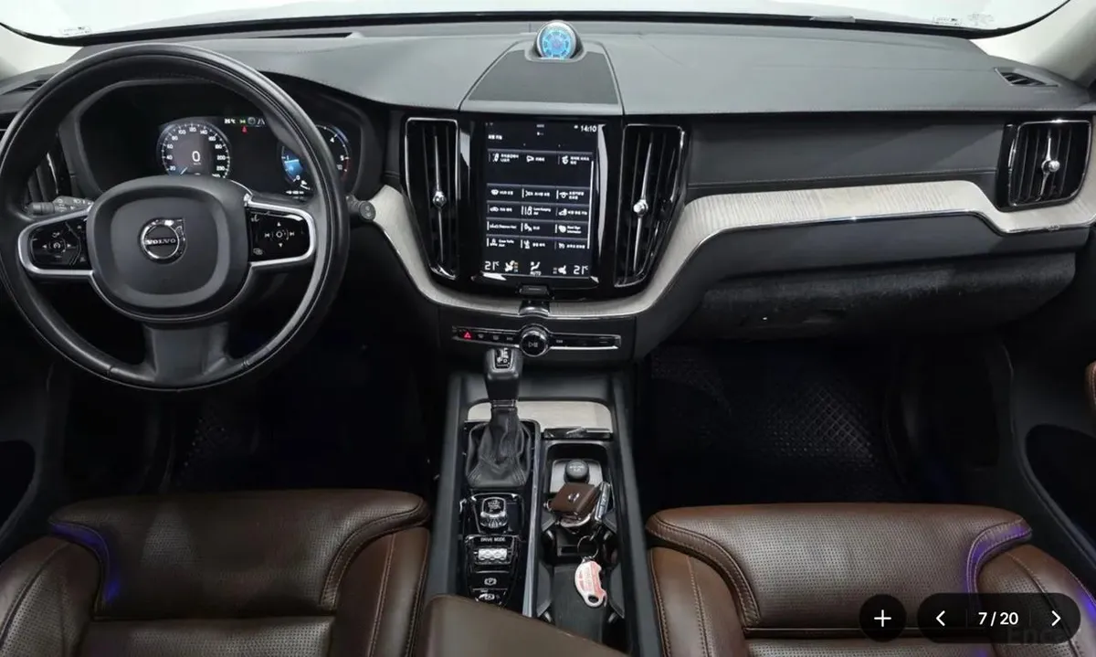 VOLVO XC60 INSCRIPTION 2019