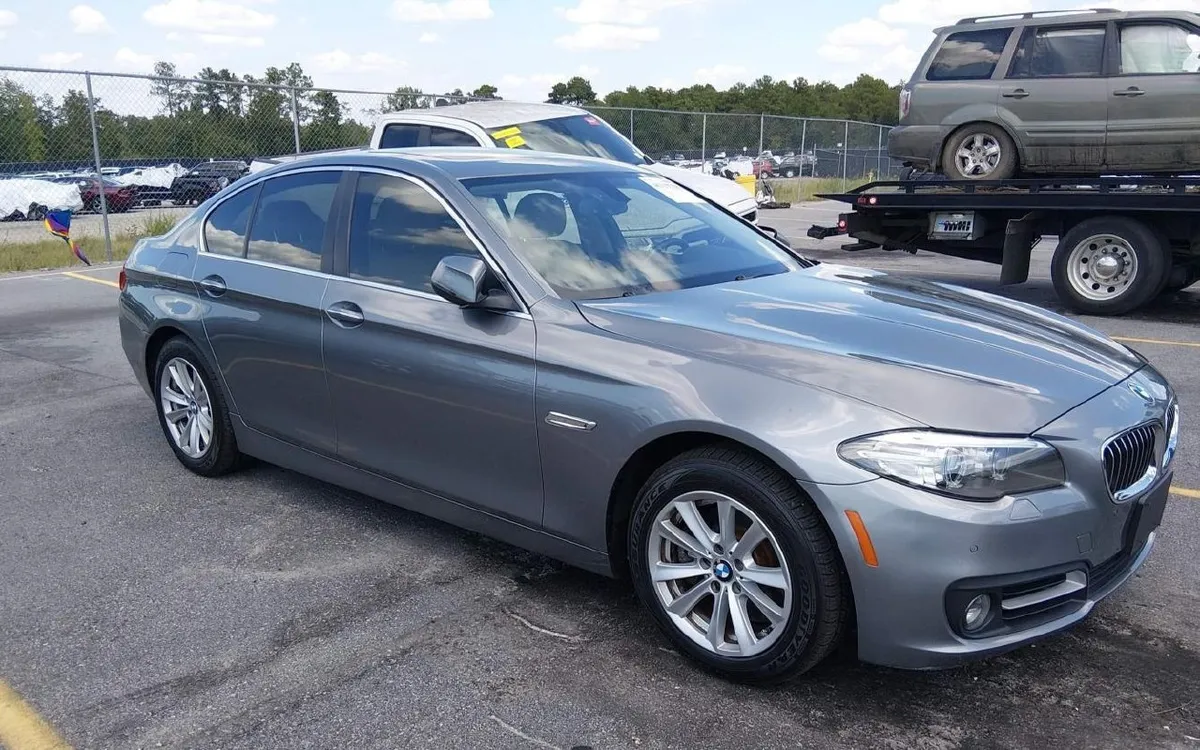 BMW 528I 2016