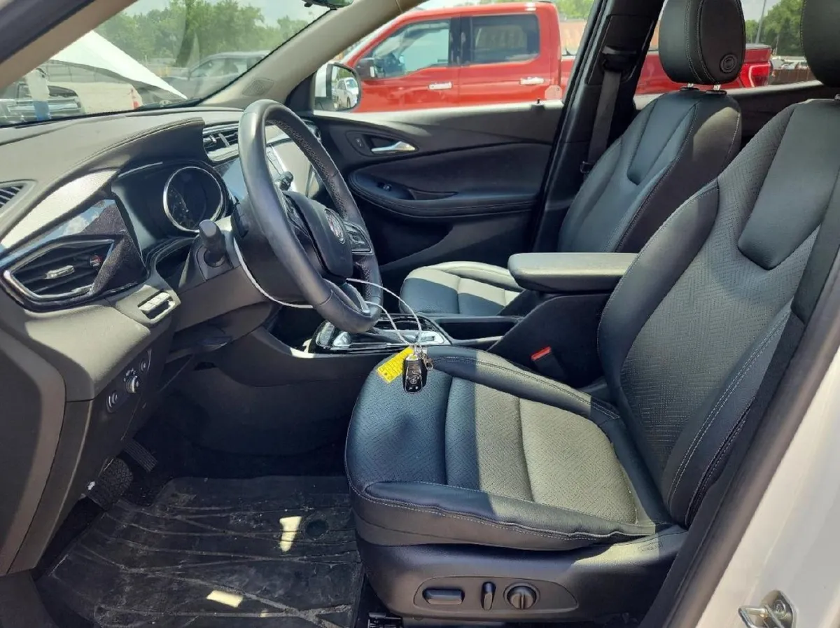 BUICK ENCORE ESSENCE 2022