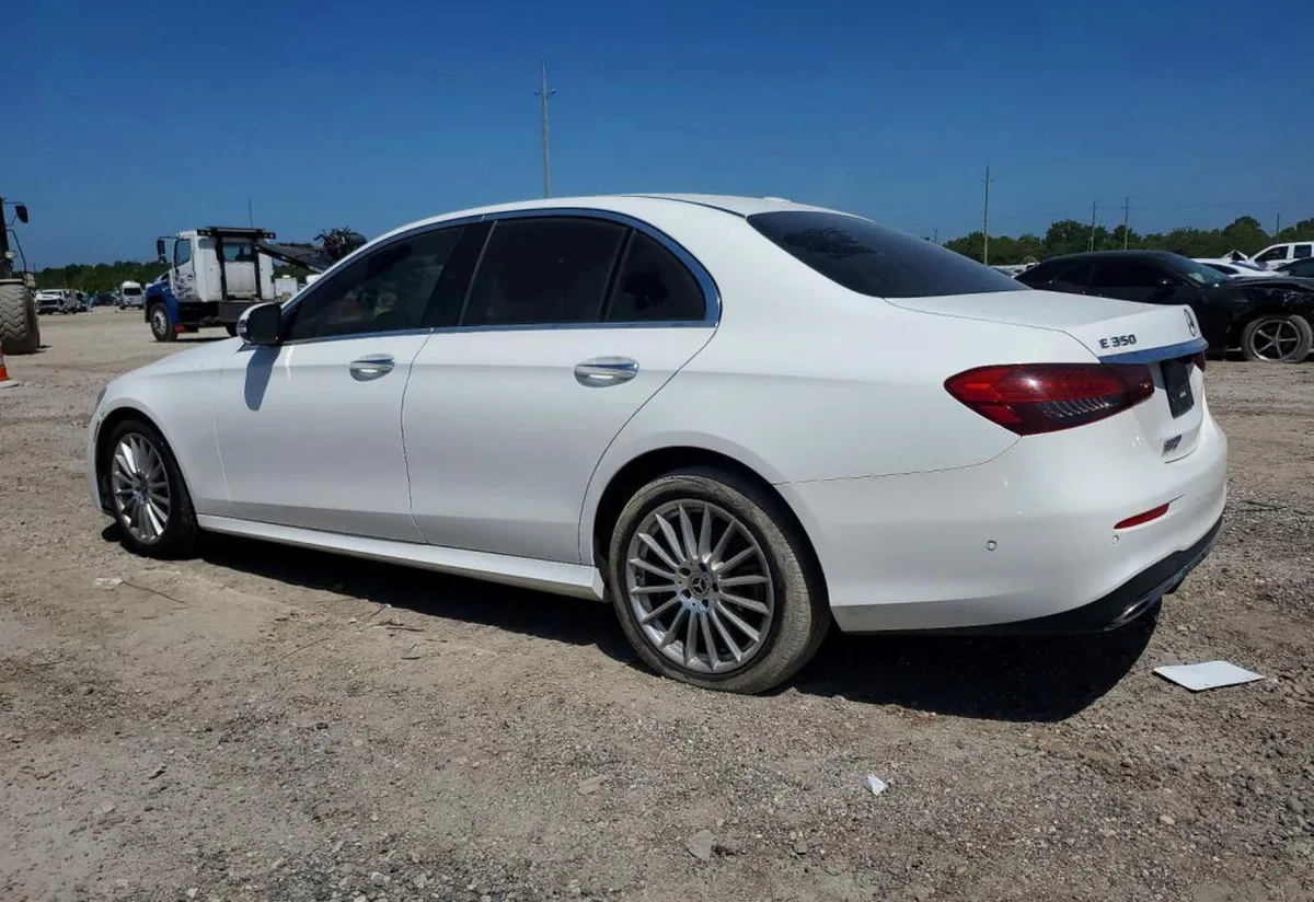 MERCEDES-BENZ E-CLASS 2022