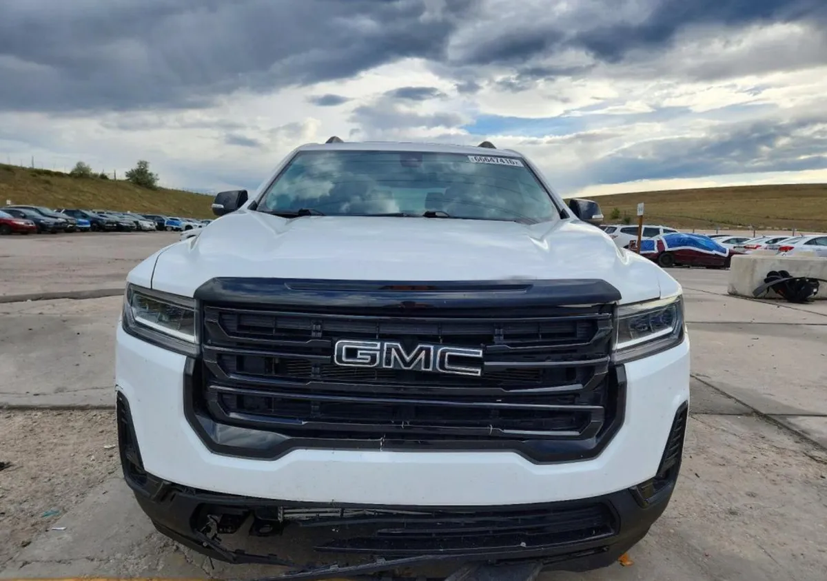 GMC ACADIA SLT 2023
