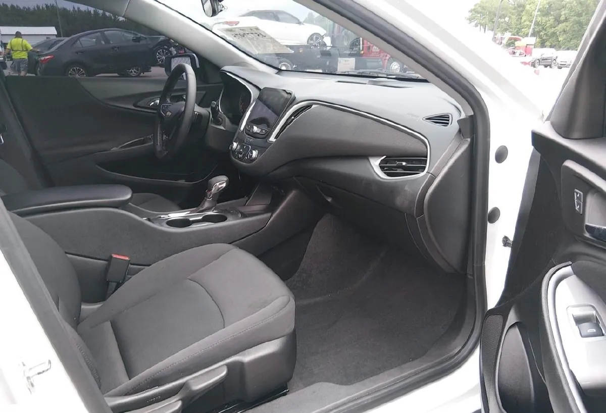 CHEVROLET MALIBU RS 1 2023