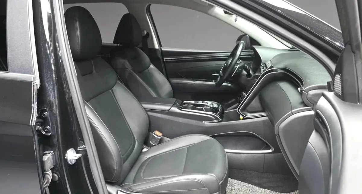 HYUNDAI TUCSON PREMIUM 2023