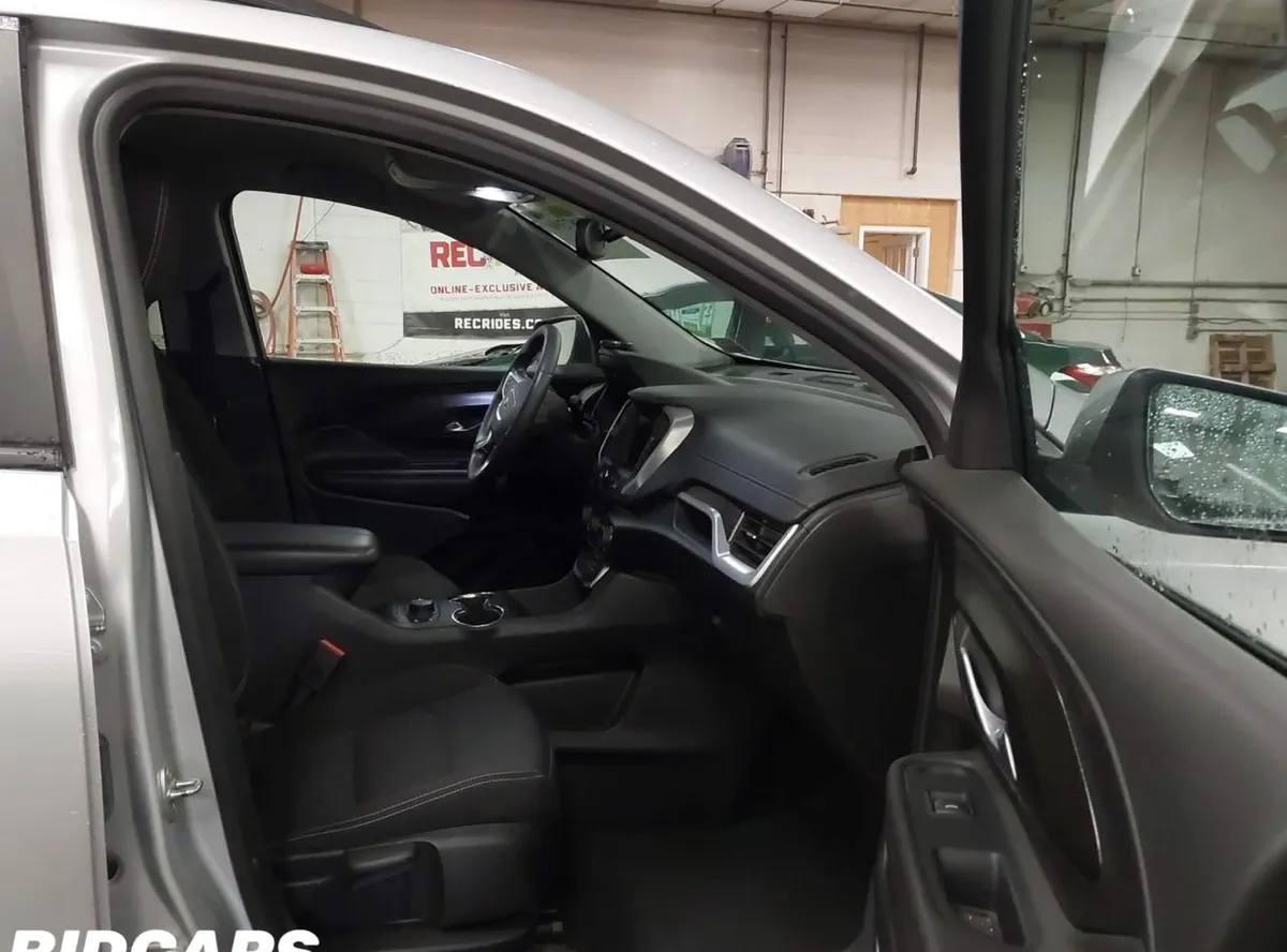 GMC TERRAIN AWD SLE 2022