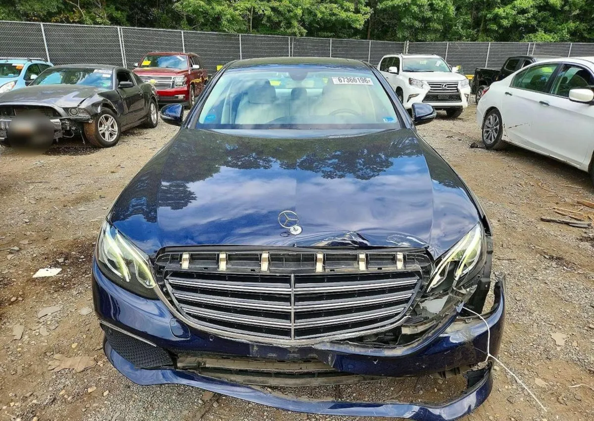 MERCEDES-BENZ E-CLASS 300 4MATIC 2017