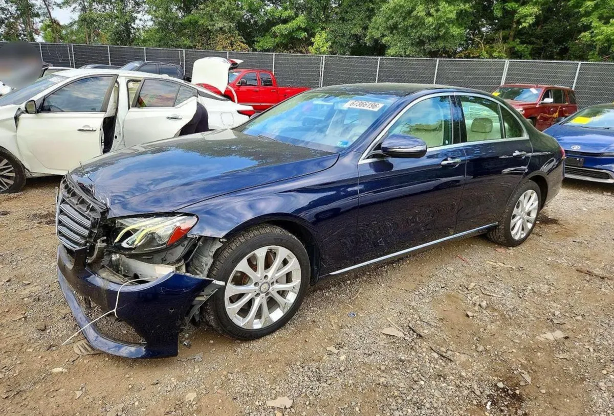 MERCEDES-BENZ E-CLASS 300 4MATIC 2017