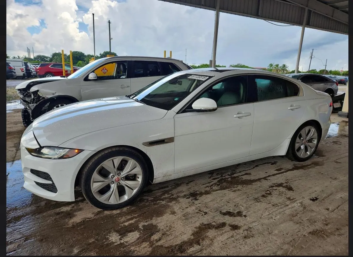 JAGUAR XE S 2019