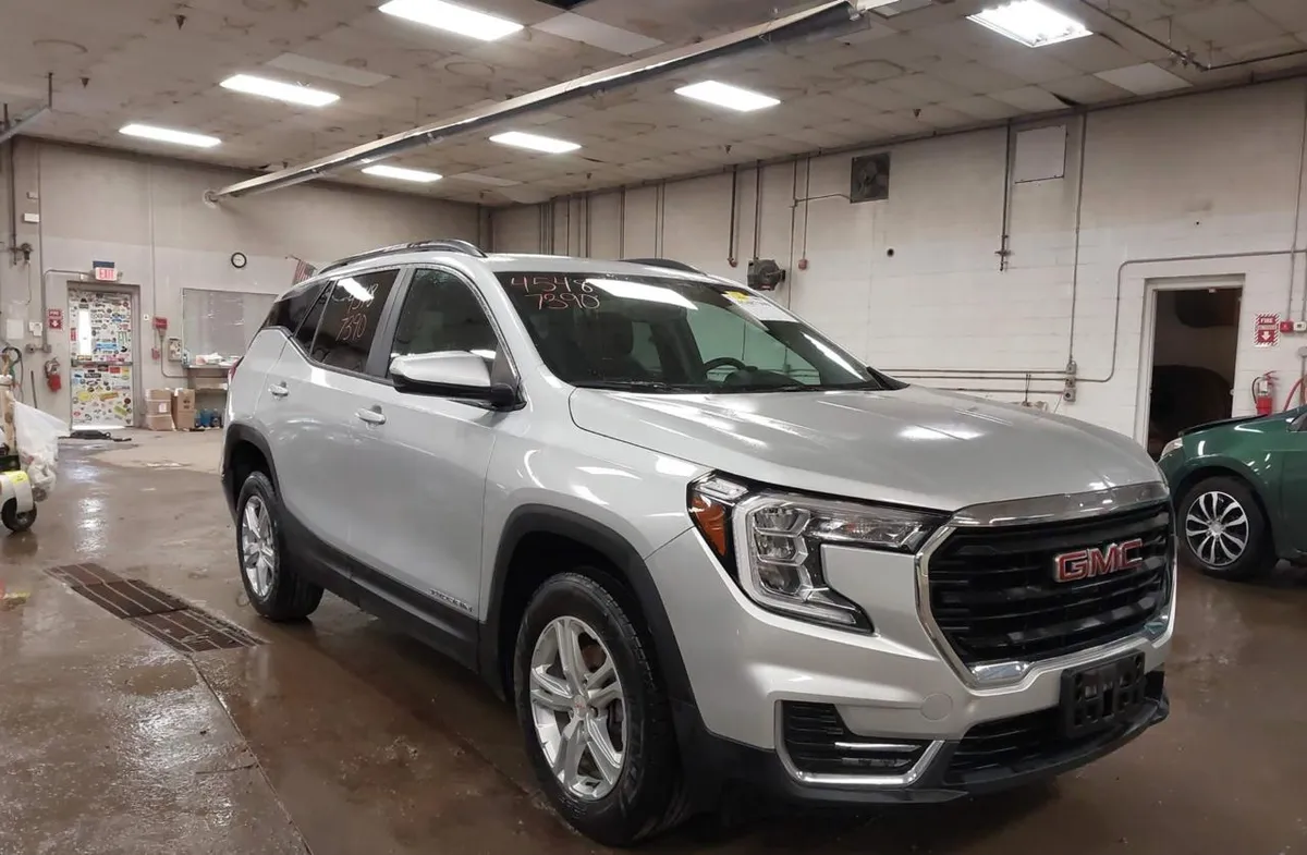 GMC TERRAIN SLE 2022