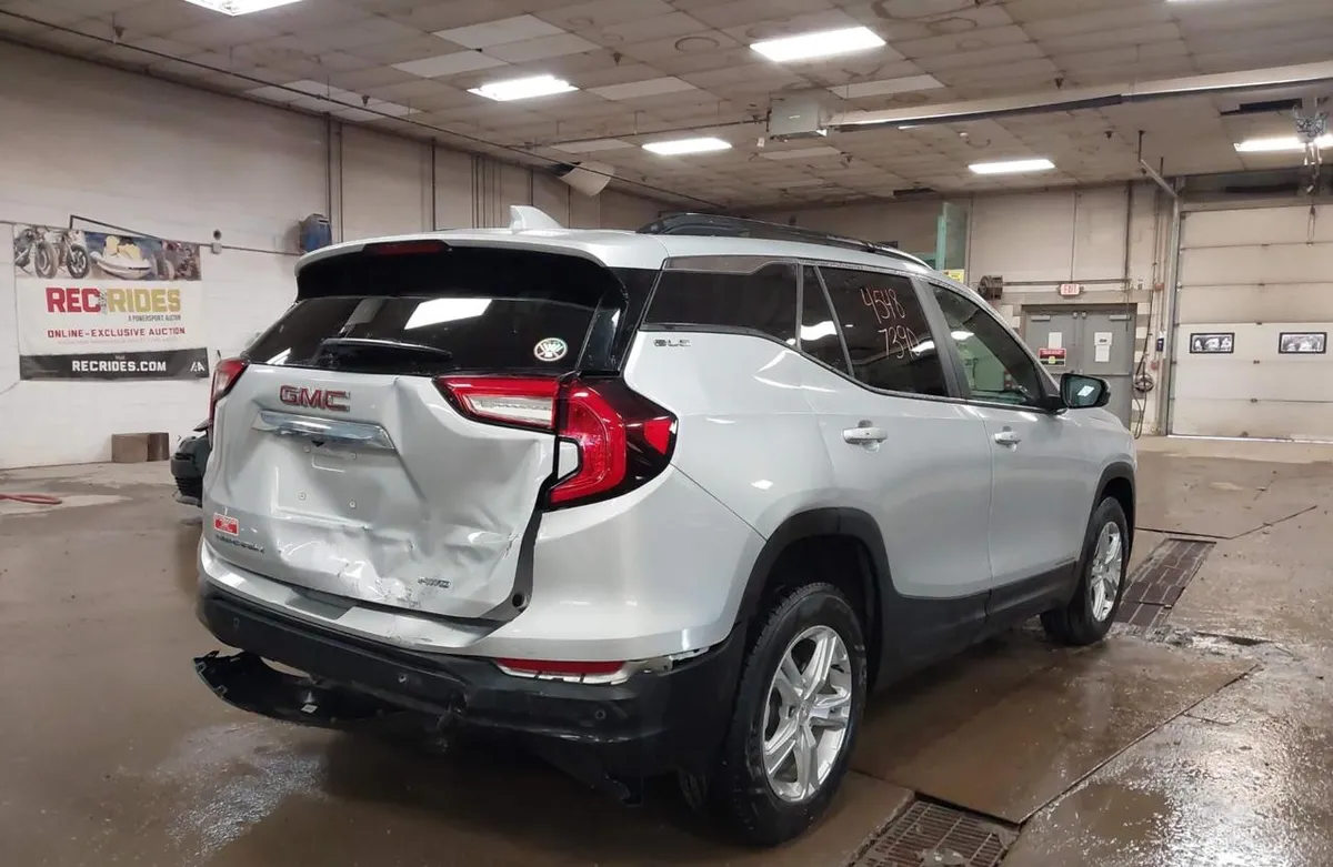 GMC TERRAIN SLE 2022