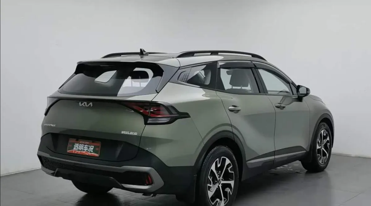 KIA SPORTAGE УДЛИНЕННАЯ КОЛЕСНАЯ БАЗА (ДЛИННАЯ ВЕРСИЯ КУЗОВА L) ОБЕСПЕЧИВАЮЩАЯ МАКСИМАЛЬНЫЙ КОМФОРТ И РЕКОРДНЫЙ П 2023
