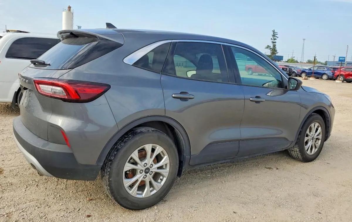 FORD ESCAPE ACTIVE 2023