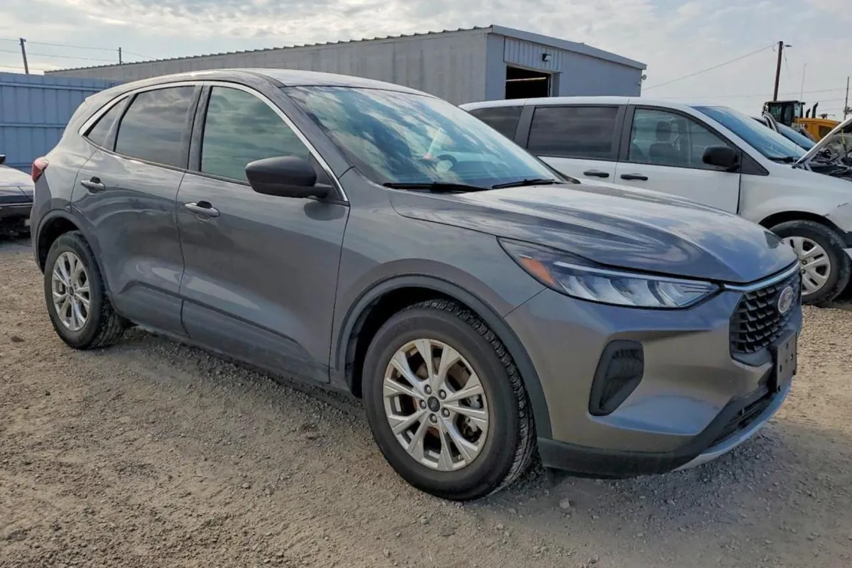 FORD ESCAPE ACTIVE 2023
