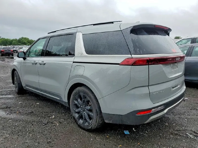 KIA CARNIVAL SX 2023