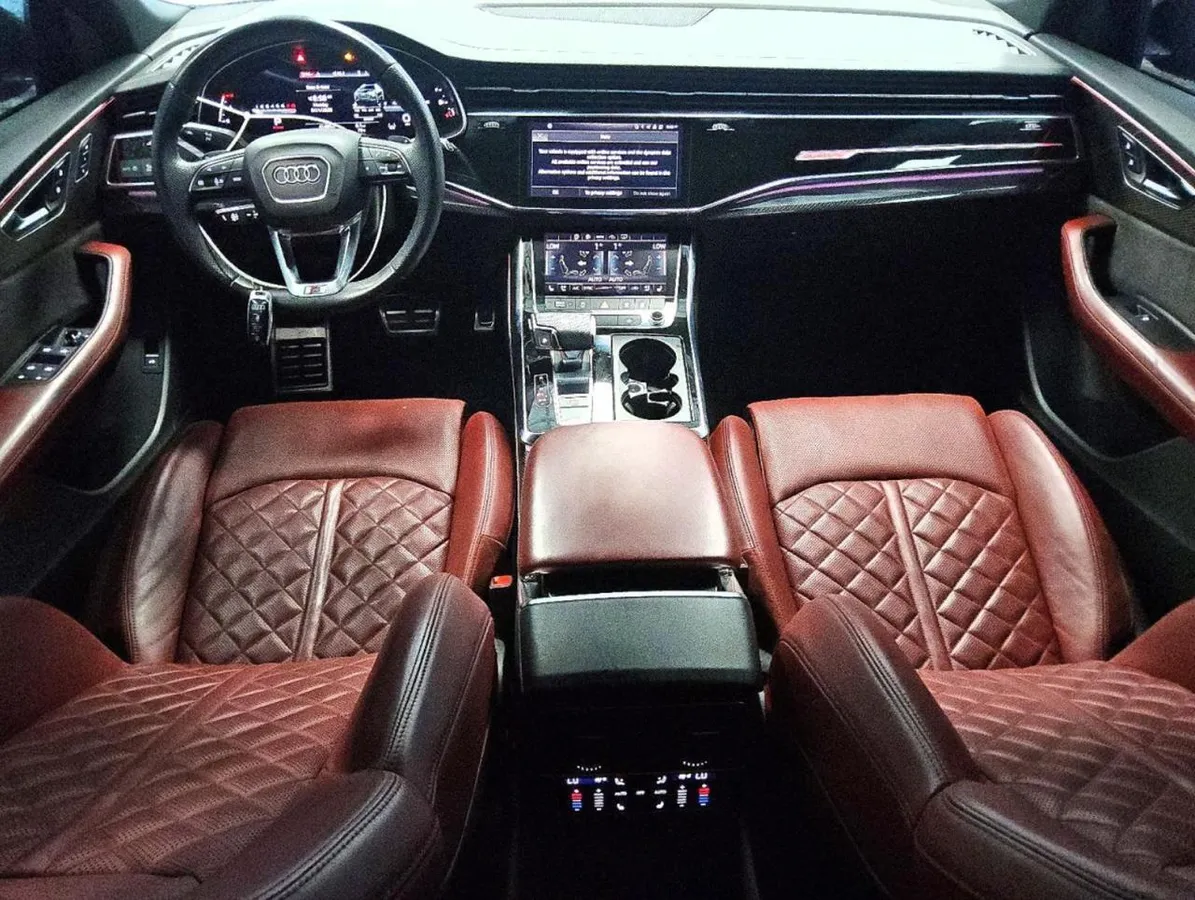 AUDI SQ8 PREMIUM PLUS 2022