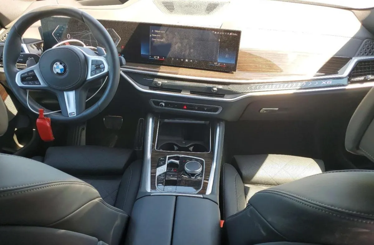 BMW X6 XDRIVE40I 2025