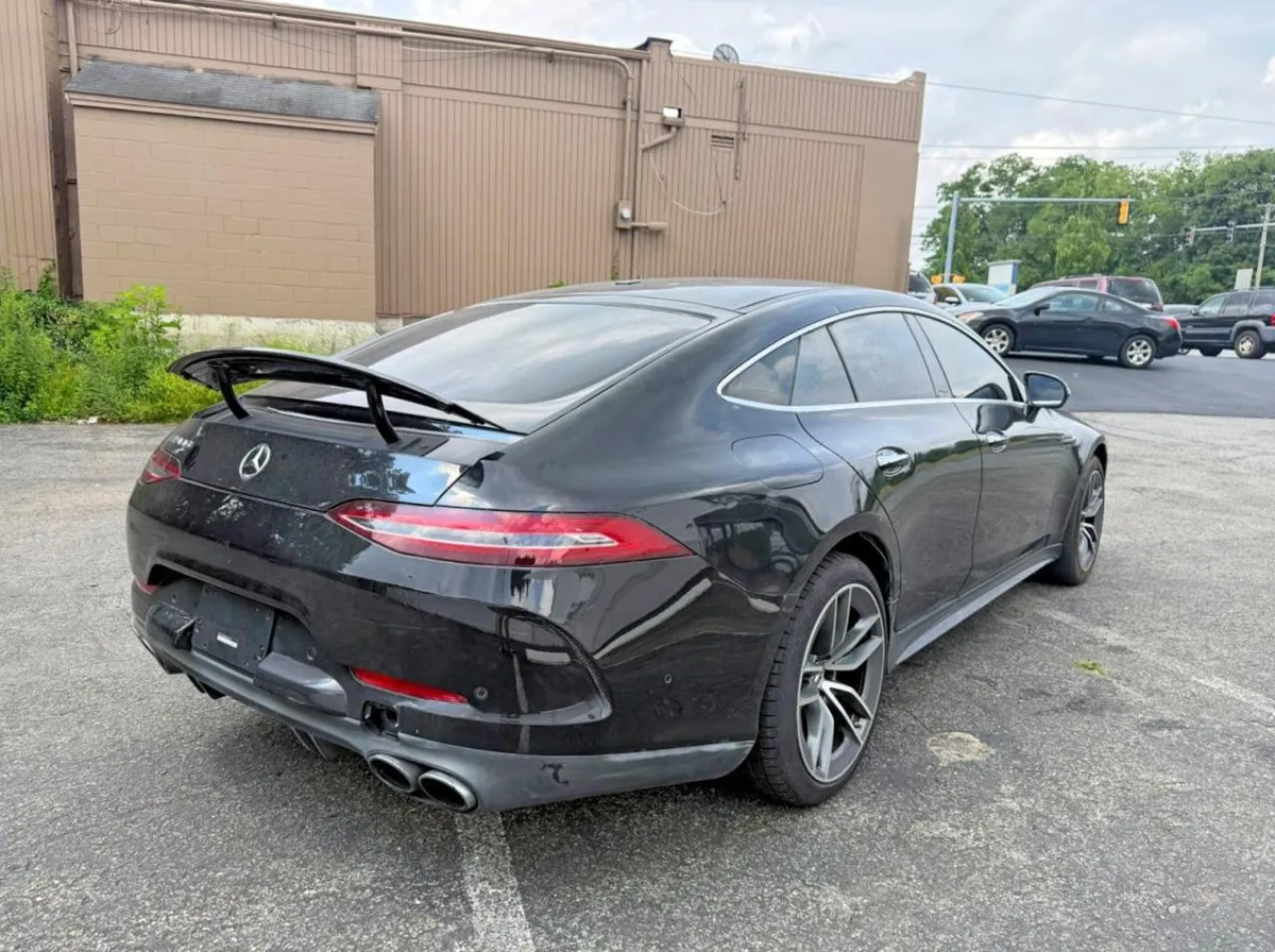 MERCEDES-BENZ AMG 43 2020