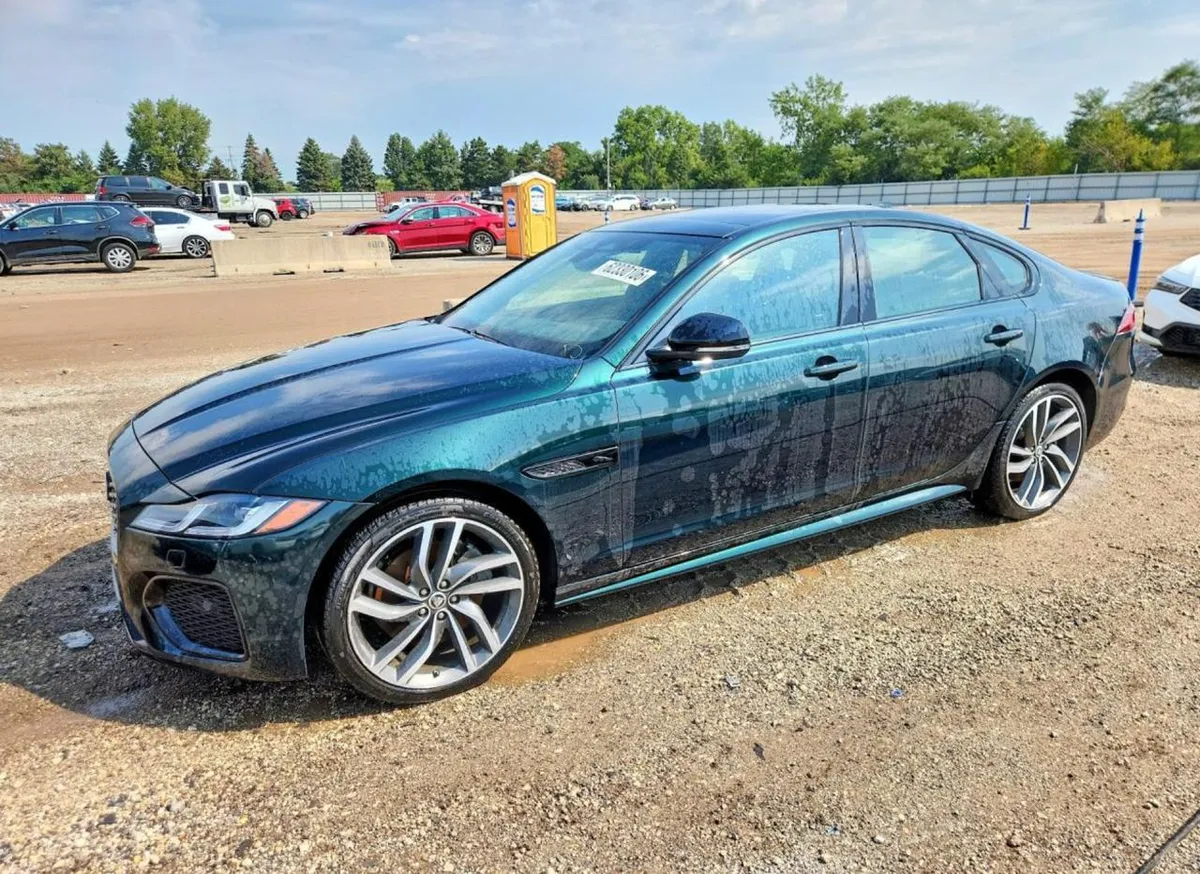 JAGUAR XF R-DYNAMIC SE 2023