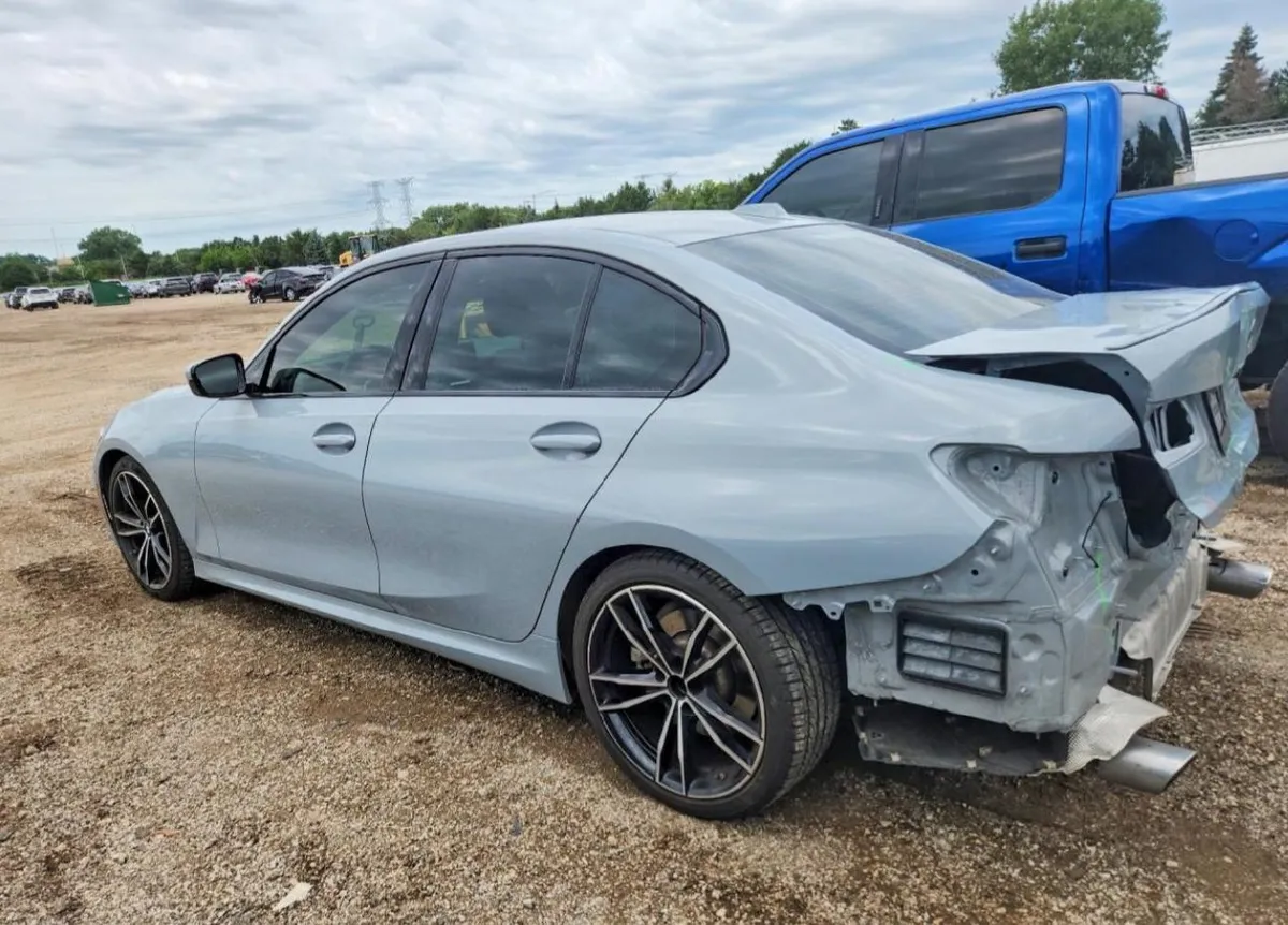BMW 330I 2023