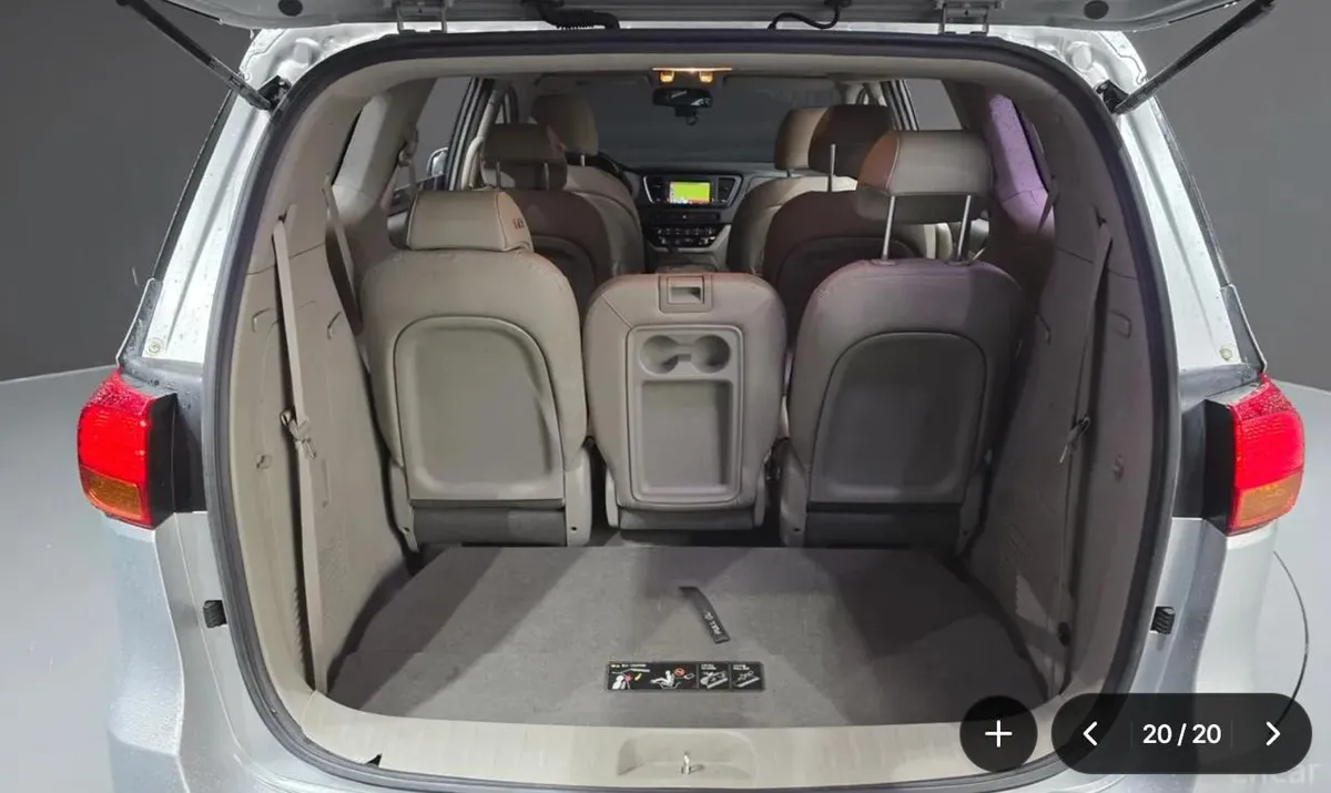 KIA CARNIVAL 2014