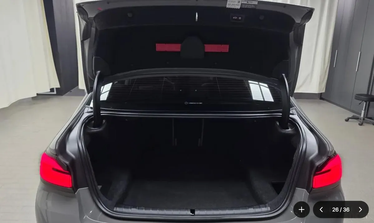 BMW 5 SERIES LUXURY 2022