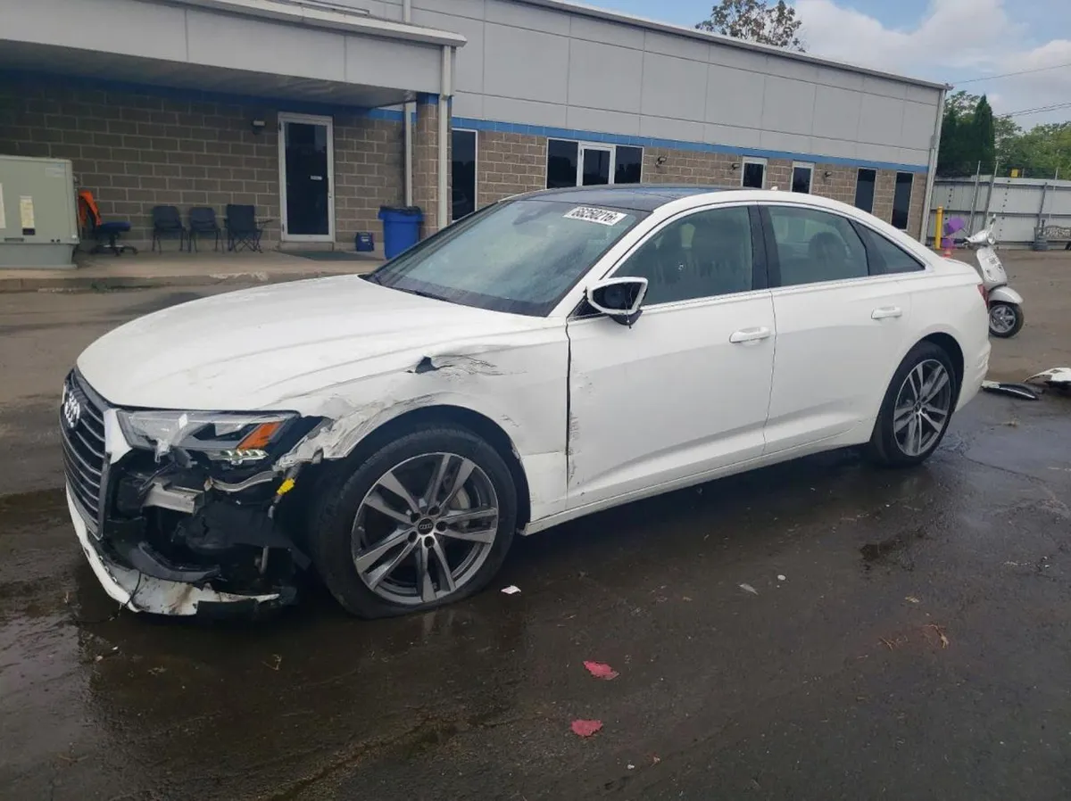 AUDI A6 2022
