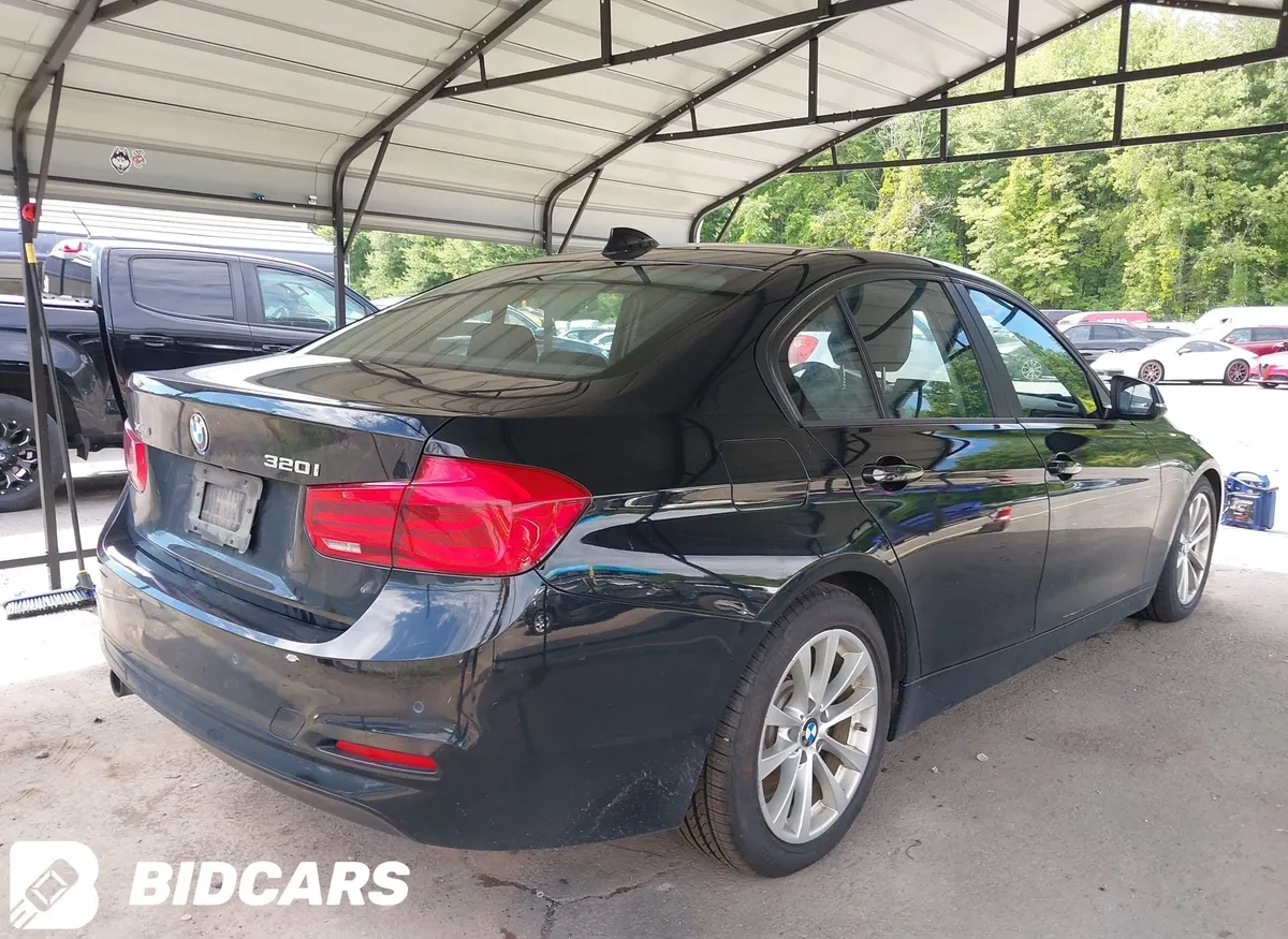 BMW 320I XDRIVE 2017