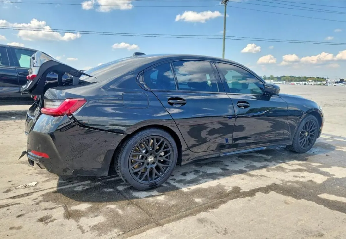 BMW 330I XDRIVE 2023