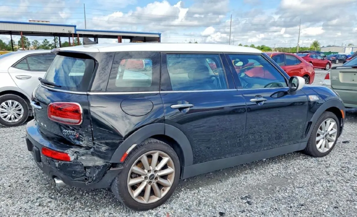 MINI COOPER S CLUBMAN 2023