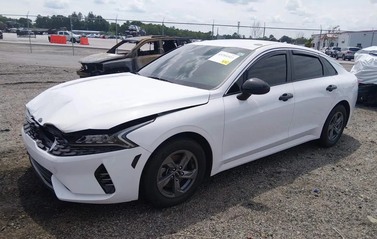 KIA K5 LXS 2023