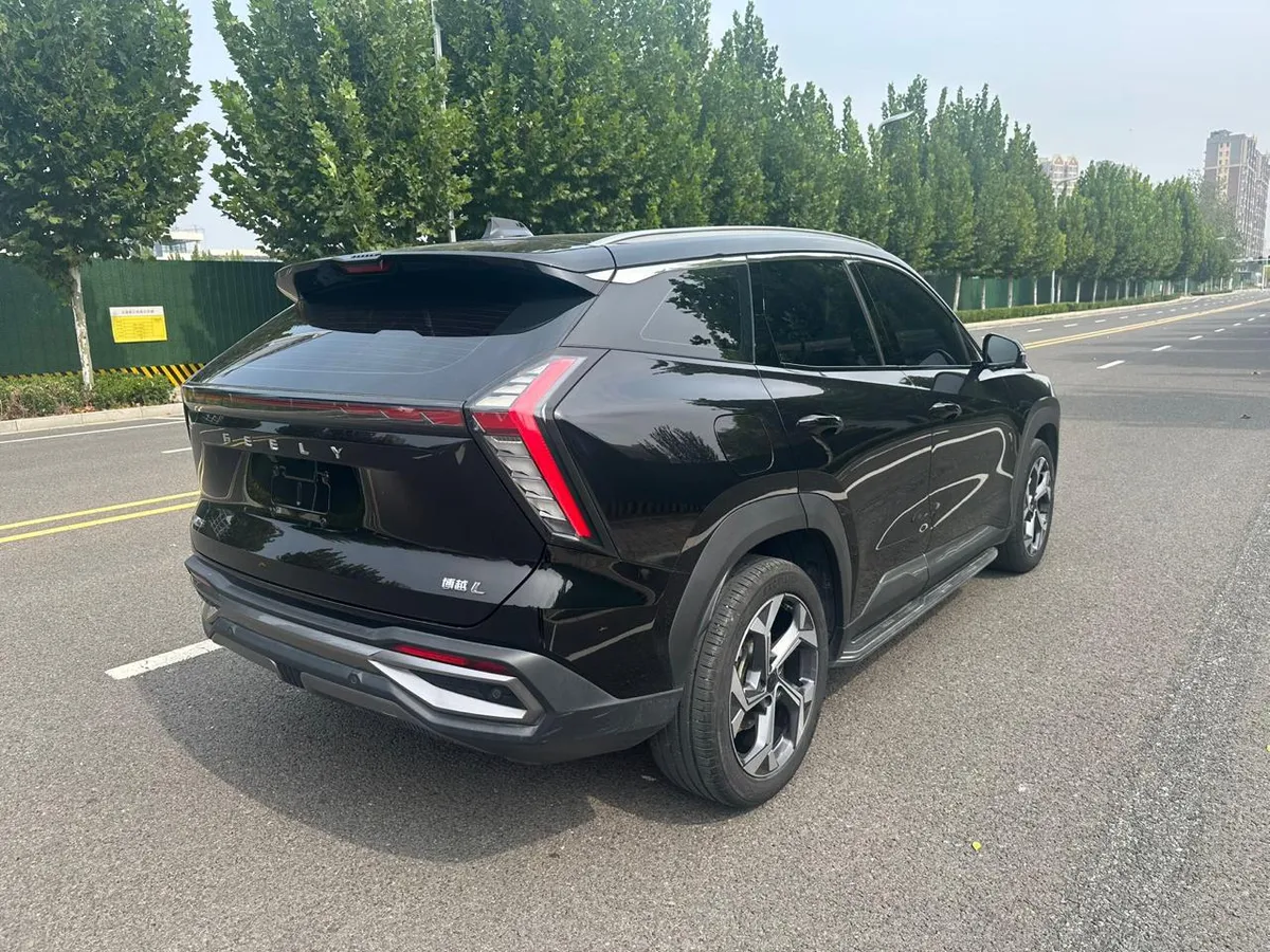 GEELY BOYUE L 2023