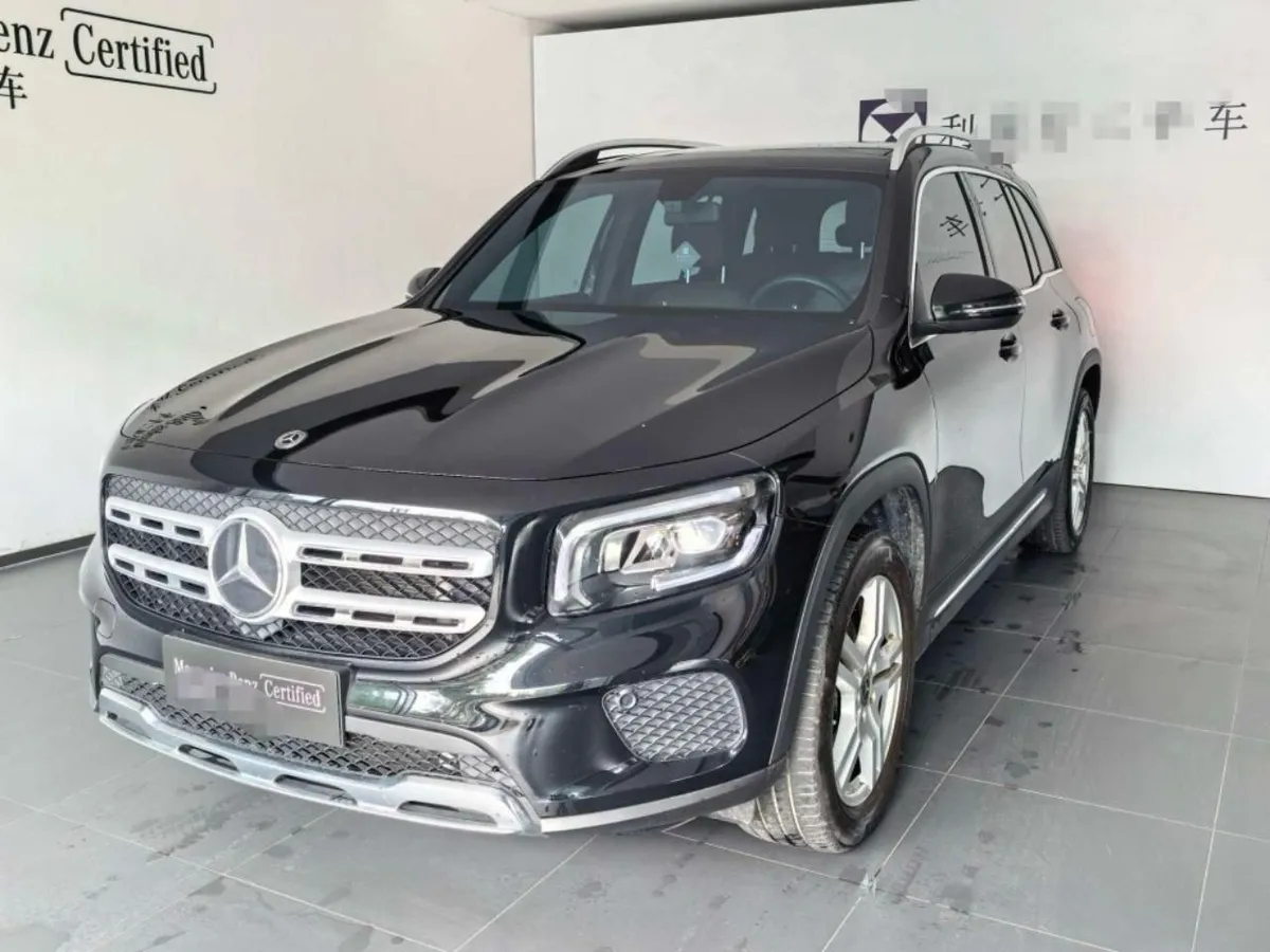 MERCEDES-BENZ GLB 2022