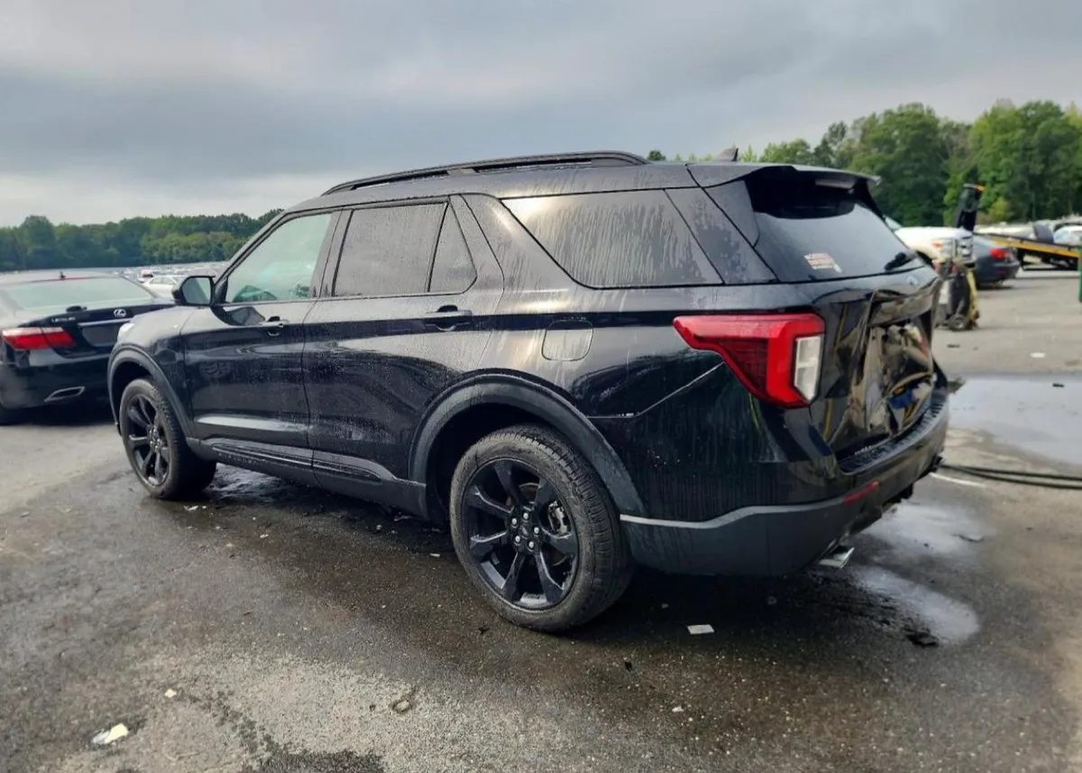 FORD EXPLORER ST-LINE AWD 2024