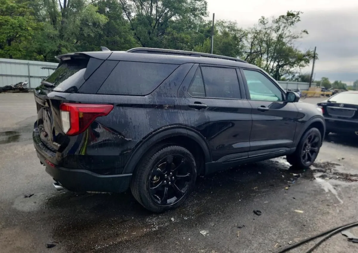 FORD EXPLORER ST-LINE AWD 2024