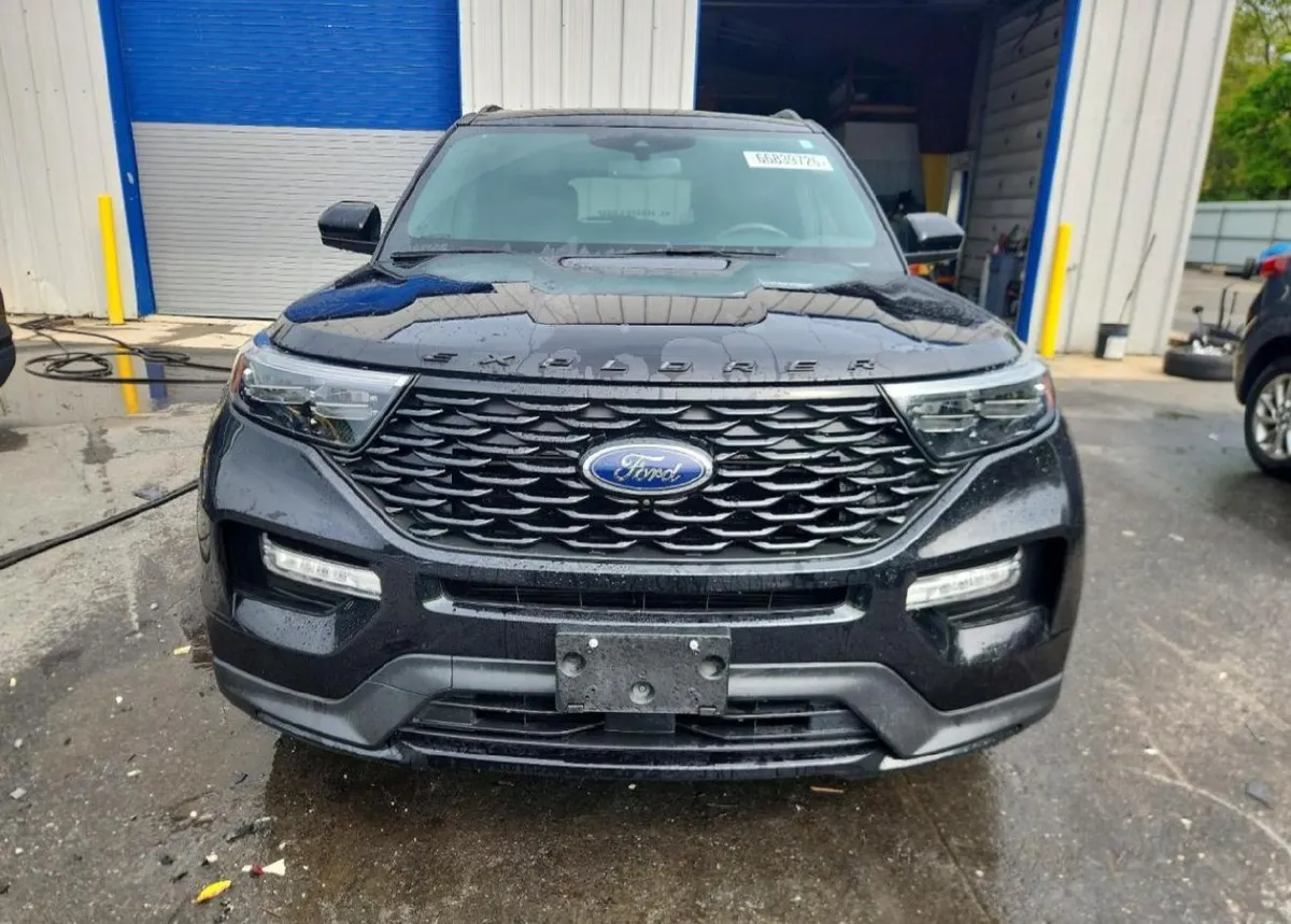 FORD EXPLORER ST-LINE AWD 2024